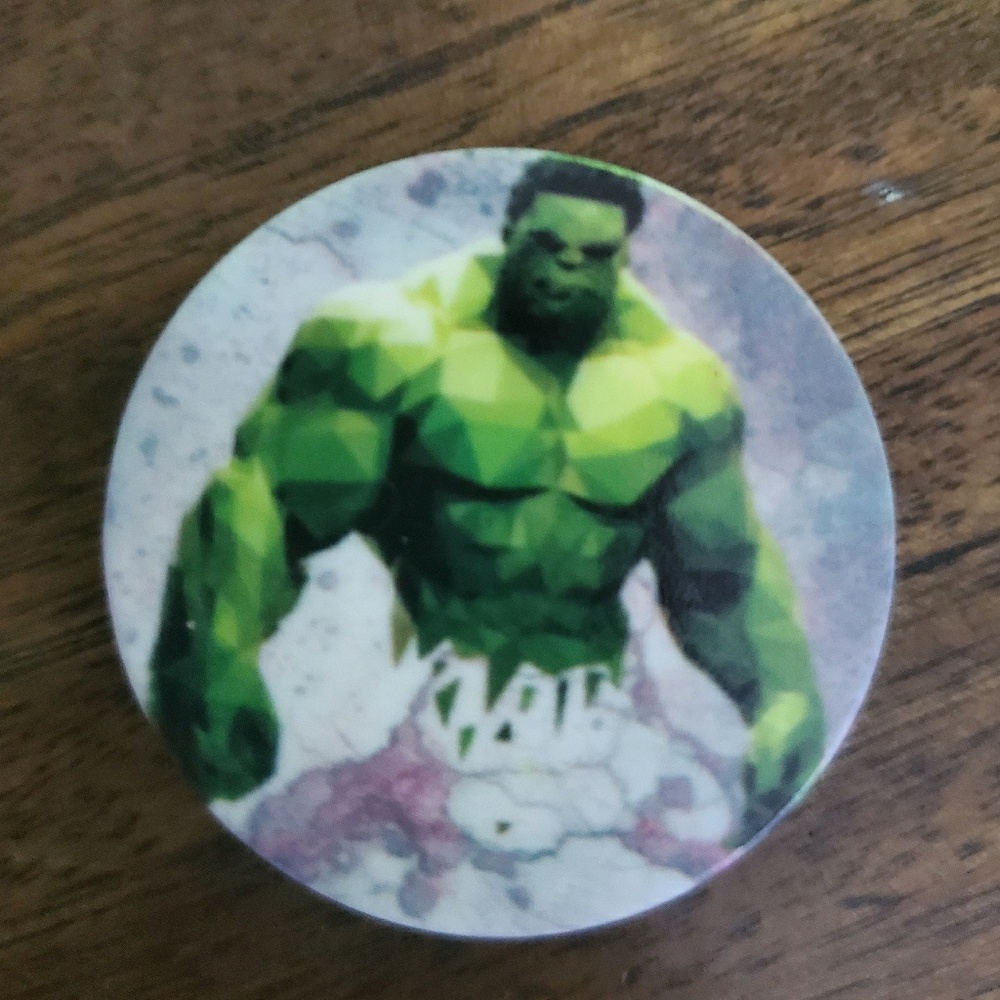 *6 choices* Marvel/Avengers Phone Sockets